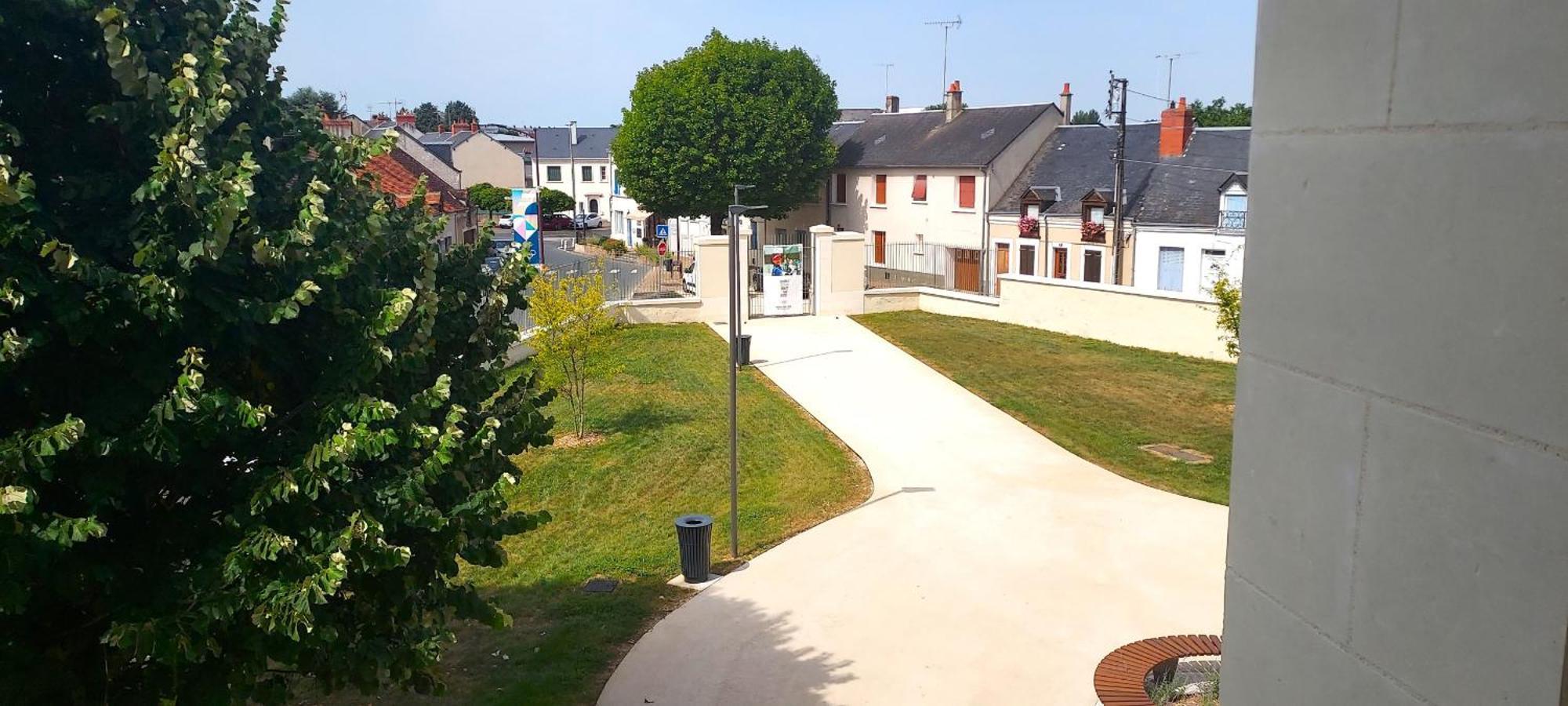 Appart Hotel Saint-Denis Châteauroux Εξωτερικό φωτογραφία